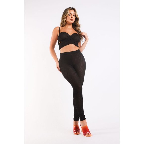 Women's Front Mesh Contrast Sets Casual Sports Strappy Sleeve Top and Leggings - Picture 3 of 12